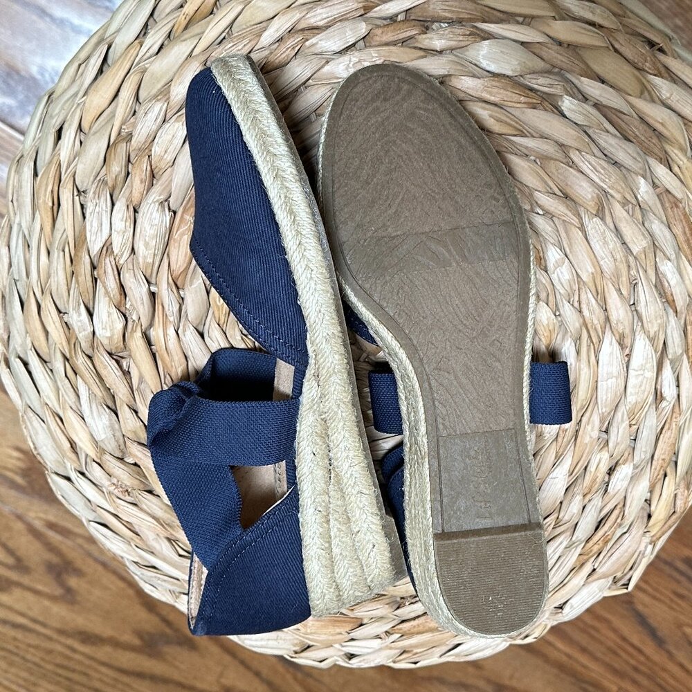 Life Stride Kascade Espadrilles Like New - Picture 5 of 6